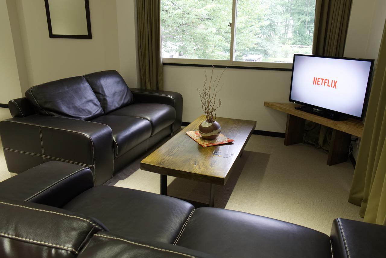 Ski-In, Ski-Out Iwatake Apartments Хакуба-Мура Экстерьер фото